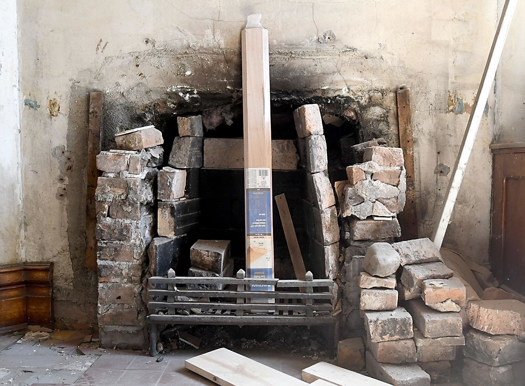 Restoring old house 6